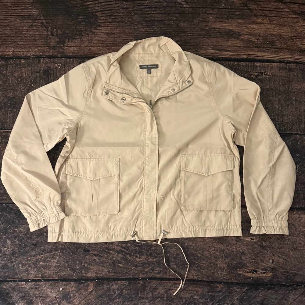 Kate & Mallory Cream Windbreaker Jacket -1X (New)